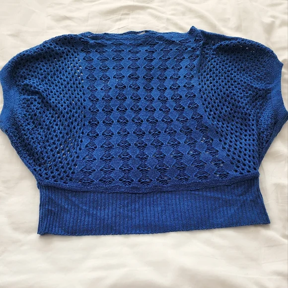 Sweater top - Picture 4 of 7